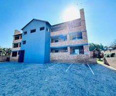 Townhouse for sale in Alberton North