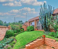 Townhouse for sale in Constantia Kloof