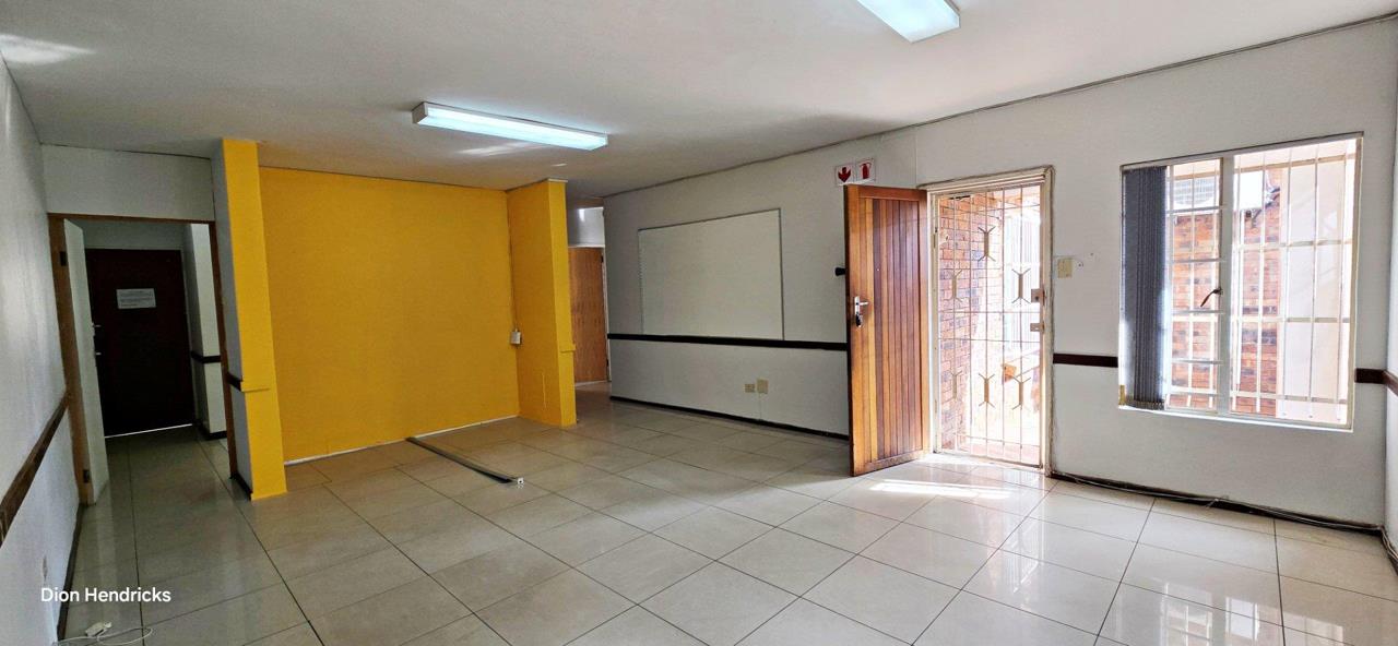 2 Bedroom Apartment / flat for sale in Westdene - 154 Zastron Street - Bloemfontein