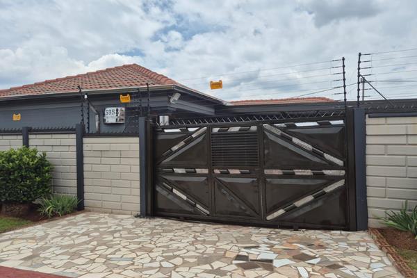 Vosloorus - Secure and Connected Living

Welcome to your new apartment in Vosloorus, where modern amenities meet safety and ...