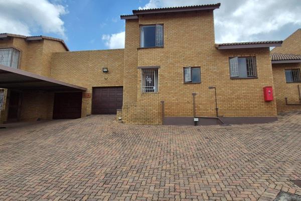 Welcome to your dream home! This spacious 3-bedroom unit boasts an inviting open-plan ...