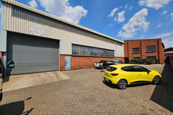 This well-maintained 900m2 factory in Boksburg East is ready for immediate occupation ...