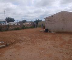 House for sale in Tsebe