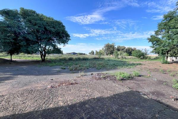 Prime Commercial Land for Sale in Estoire

Discover an exceptional opportunity with this prime commercial land in Estoire, perfectly ...