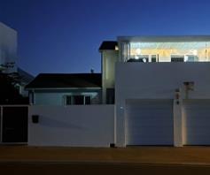 House for sale in Melkbosstrand Central