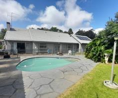 House for sale in Van Riebeeck Park