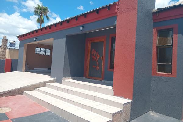 Spacious 3-Bedroom Home for Sale in Seshego

This beautiful three-bedroom home in Seshego offers the perfect blend of comfort and ...