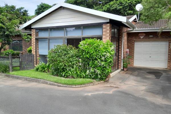 SOLE MANDATE

Welcome to this spacious 140m&#178;, Easterly-facing gem at the ...