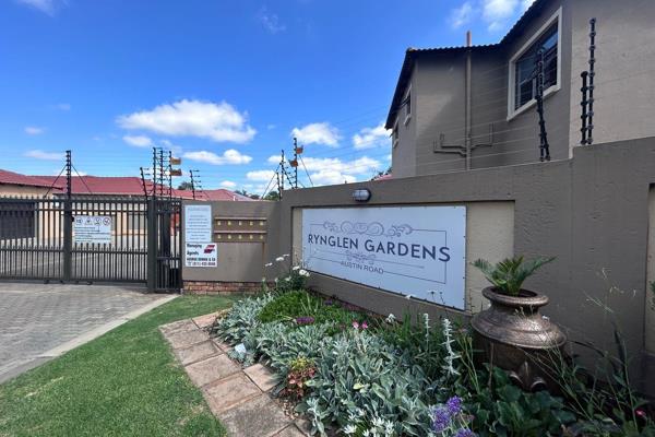 Situated in the quiet and secure Rynglen Gardens close to the local schools, shopping centres and Linmed hospital. Available ...