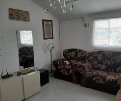 Apartment / Flat for sale in Crossmoor