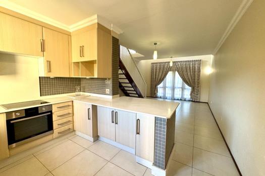 2 Bedroom Apartment / Flat for sale in Sunninghill