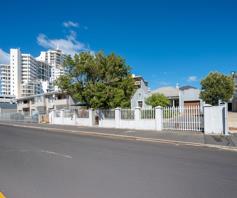 House for sale in Strand North