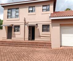 Townhouse for sale in Edenvale Central