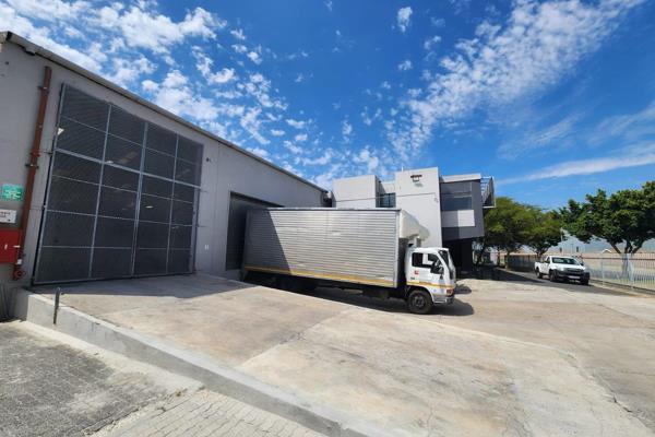 Prime freestanding warehouse to let in Packer Avenue, Epping Industrial. 

The warehouse ...