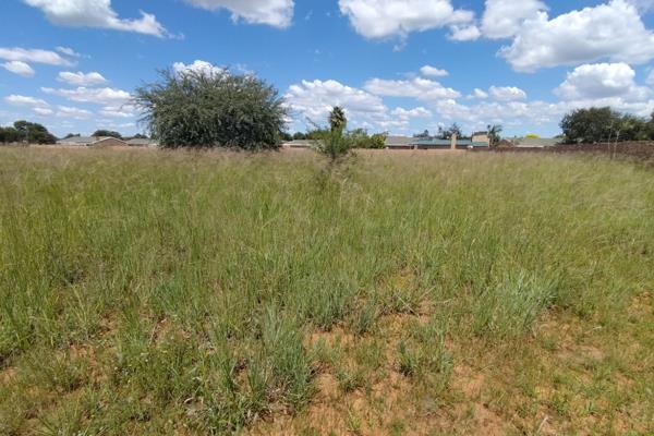 Investment Opportunity in Flamwood for an Developer consists of:-

* This Vacant Land provides for:- Residential, Commercial, or ...