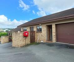 Townhouse for sale in Caversham Glen