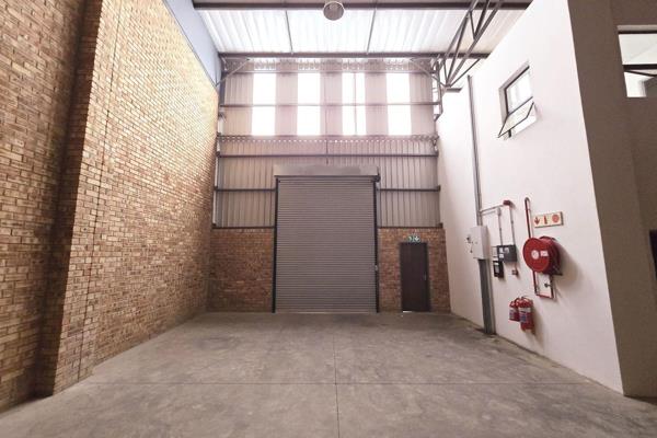 This brand-new industrial warehouse, located within a secure business park in Kya Sands ...