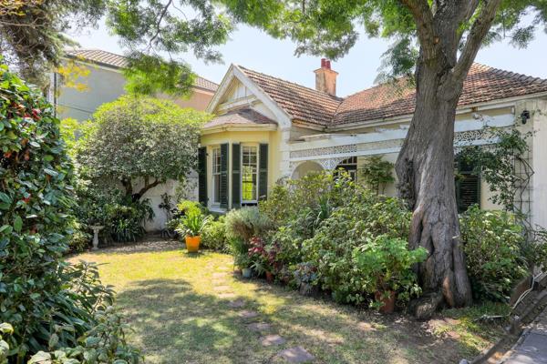 Exclusive Sole Mandate. 

Calling all renovators and restorers! This much loved heritage Victorian family home is coming to market ...