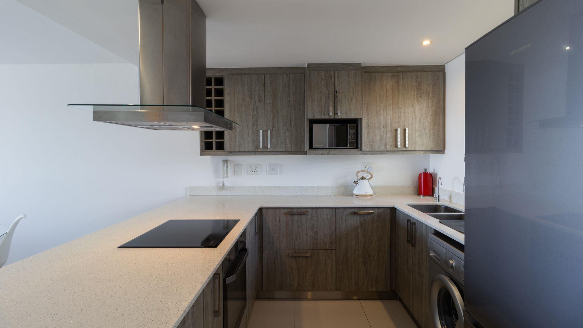 Photo of 2 Bedroom Apartment / flat to rent in Beachfront