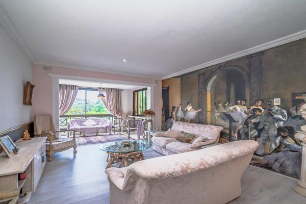 EXCLUSIVE MANDATE


Welcome to this lovely, light-filled apartment in the heart of ...