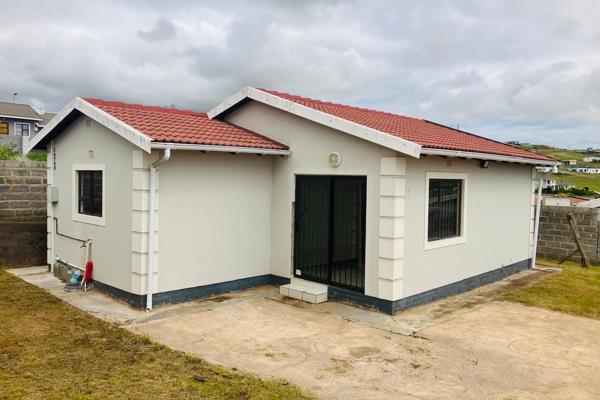 Newly built three bedroom house in a development of coastal homes know as ILANGA RIDGE near phase north of Mthatha.
This cozy building ...