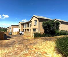 Townhouse for sale in Wilgeheuwel