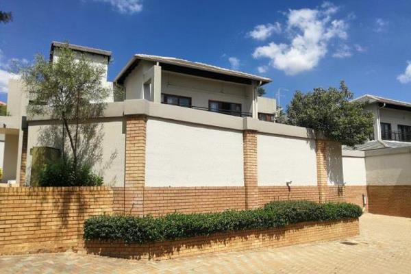 Investment Opportunity: Multi-Unit Residential Property for Sale in Waterkloof Ridge

Introducing a unique investment opportunity with ...