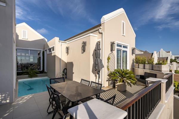 Nestled in the leafy suburb of Dennegeur and surrounded by the majestic Hottentots ...