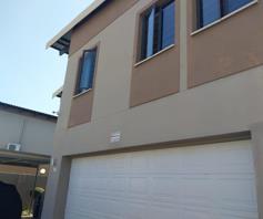 House for sale in Donkerhoek AH