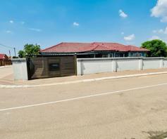 House for sale in Soshanguve GG