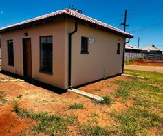 House for sale in Protea Glen