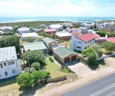 House for sale in Struisbaai