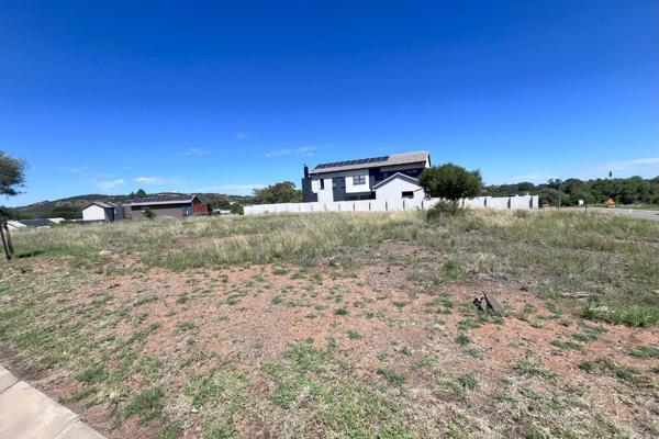 Welcome to a prime opportunity in a desirable neighborhood! This expansive 1029 square meter vacant stand is a canvas for your ...