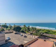 Apartment / Flat for sale in Amanzimtoti