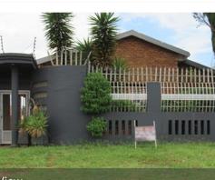 House for sale in Lenasia Ext 11