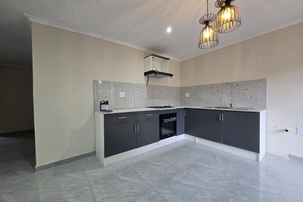 Modern 2-Bedroom Cottage for Rent – Linden

Features:

2 spacious bedrooms
Walk-in closet &amp; en-suite bathroom
Open-plan kitchen ...