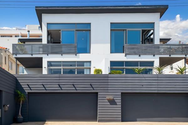 Nestled in the heart of Sea Point, this modern and spacious townhouse offers the ultimate lifestyle convenience, perfectly positioned ...