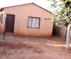 House for sale in Tembisa Central