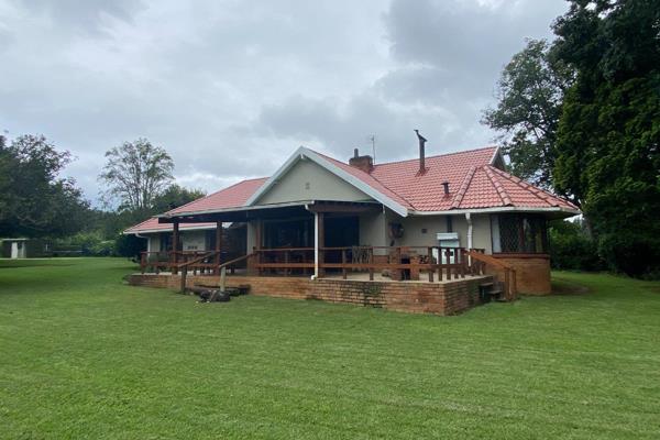 This well-maintained and managed 9.47-hectare smallholding in the heart of Richmond offers a diverse and productive farming operation ...