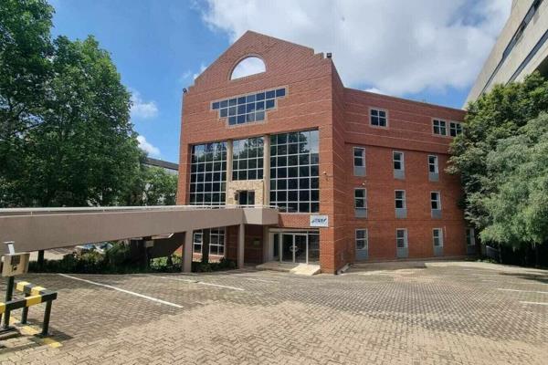 Premium Office Space to Let on Prestigious Wellington Road, Parktown
This exceptional ...