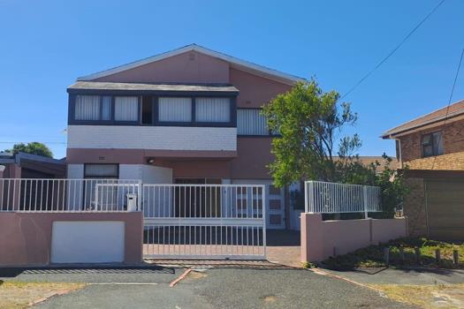 4 Bedroom House for sale in Athlone