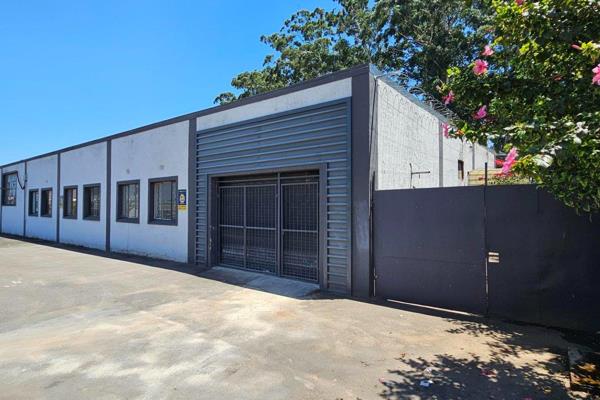 Looking for the perfect space to showcase your business? This 140m&#178; industrial unit offers exceptional visibility, making it ideal ...