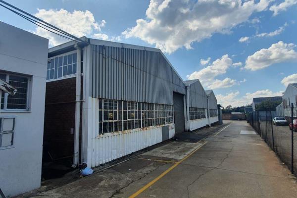 Located in Spartan, Kempton Park, this freestanding industrial property offers a factory ...