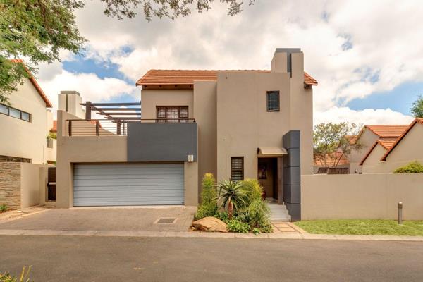 We are excited to present this stunning modern double-storey home, perfectly situated in a beautiful Luxury Lifestyle estate in ...