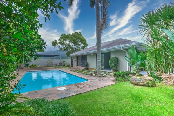 This family home is the epitome of space and flexibility.  Well-tended garden, is perfect for the entertaining family and features a swimming pool and semi covered braai area with built-in braai. The open plan living areas, with ...