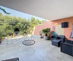 Townhouse for sale in Lombardy Estate