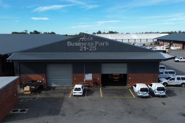 This A-Grade warehouse spans an impressive 1,128m2 within the highly sought-after ...