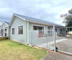 House for sale in Hartenbos Central