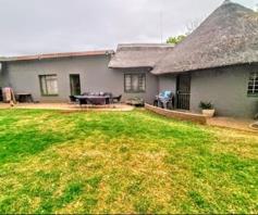 House for sale in Magaliesmoot AH