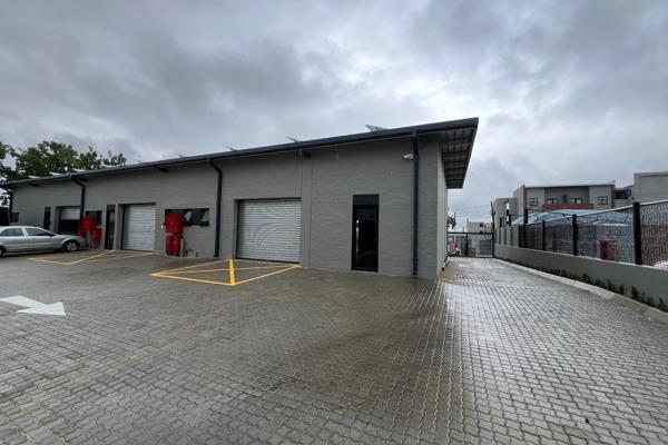 This 156sqm industrial warehouse is available for immediate rental in a newly developed ...